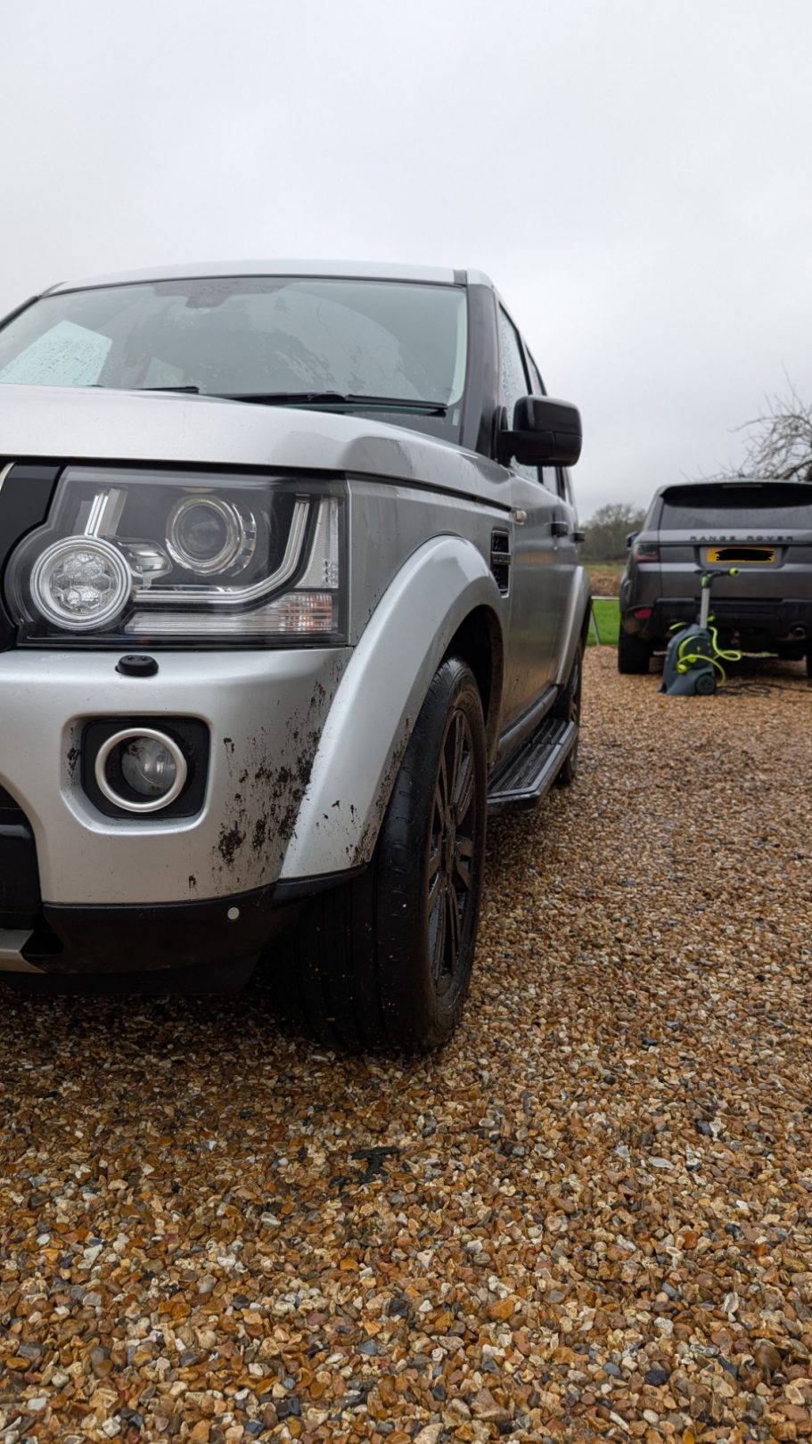 Land Rover Discovery 4
